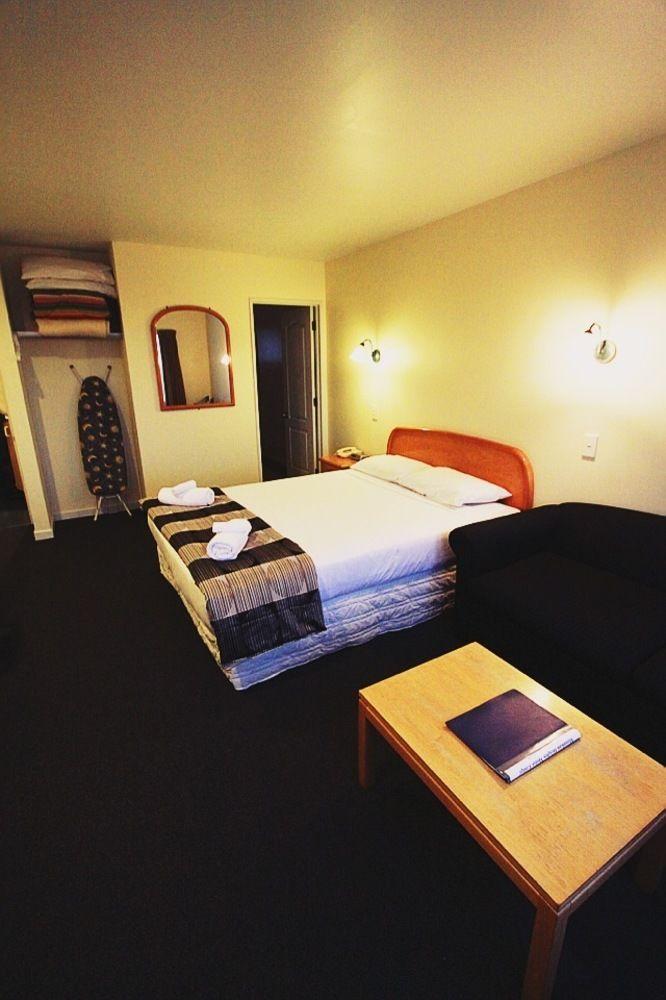 Manukau Heights Motor Lodge Auckland Exterior photo